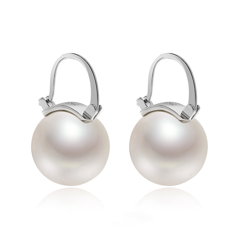 Pearl Dangle Earrings